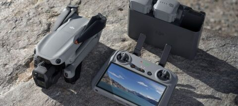 Новинки DJI Air 3S в различных комплектациях и с улучшенной камерой. Новинки DJI Air 3S в различных комплектациях и с улучшенной камерой.